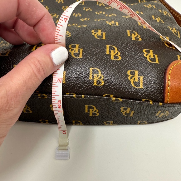 Dooney & Bourke brown Letter Carrier Logo Print Cross Body Bag Purse - Picture 3 of 13